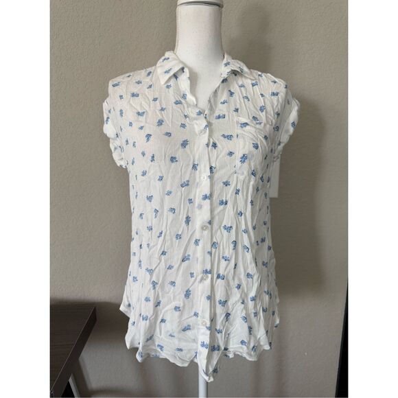NWT Olive and Oak White Button Down Blue Flowers XS - Picture 1 of 10